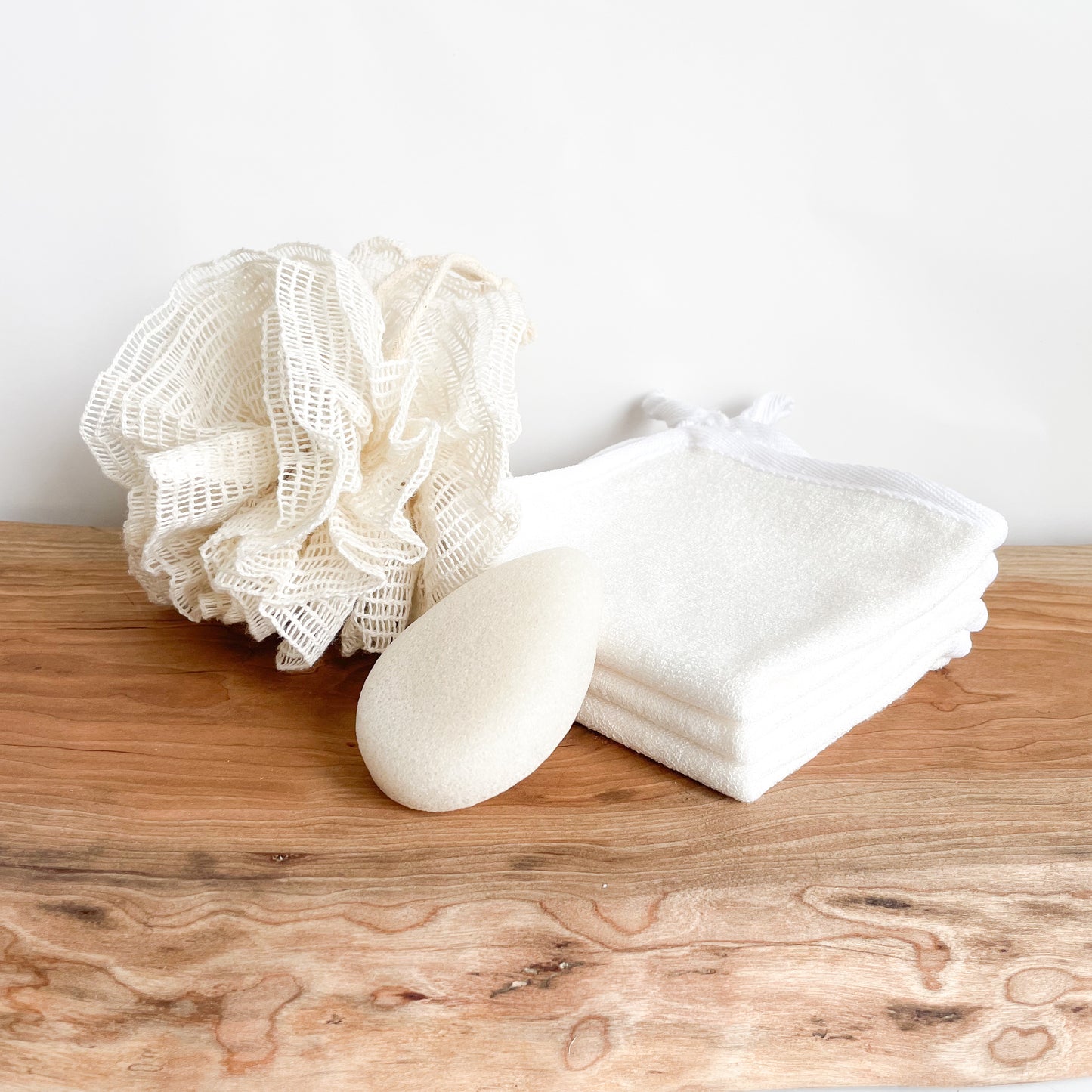 Ramie Mesh Pouf